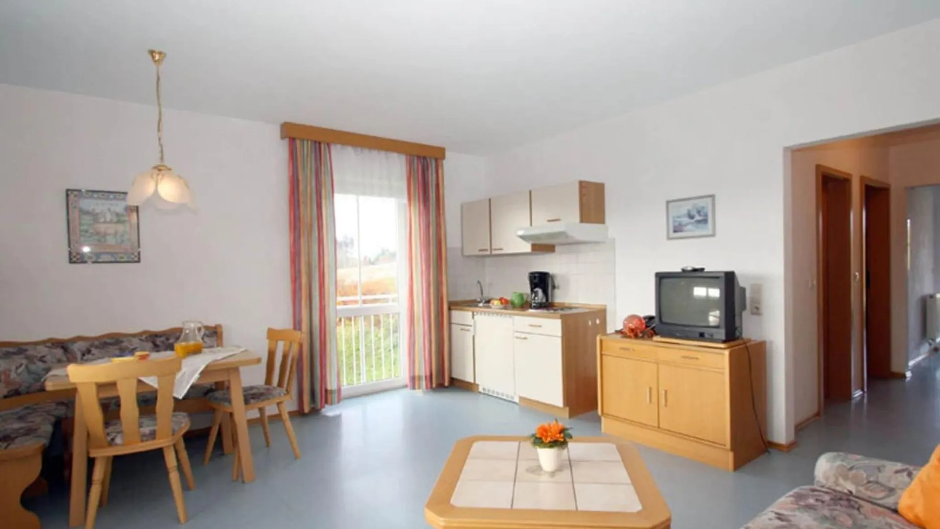 Apartment With Private Terrace, Garden Rotthalmuenster