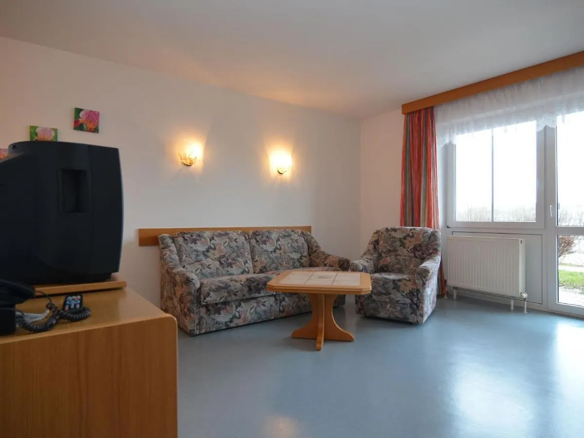 Apartment With Private Terrace, Garden Rotthalmuenster 0*,  독일